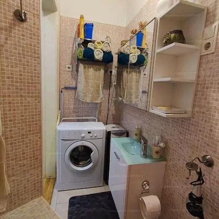 - Wesselenyi Pearl *