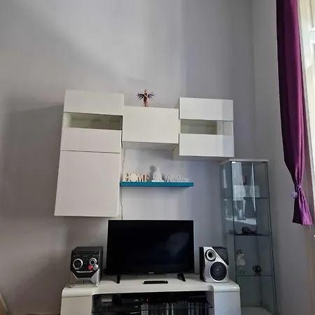 - Wesselényi Pearl Appartement Budapest